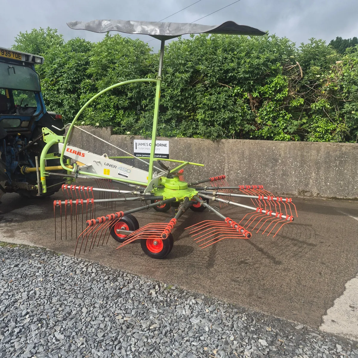 Claas Liner 450 Rake - Image 1