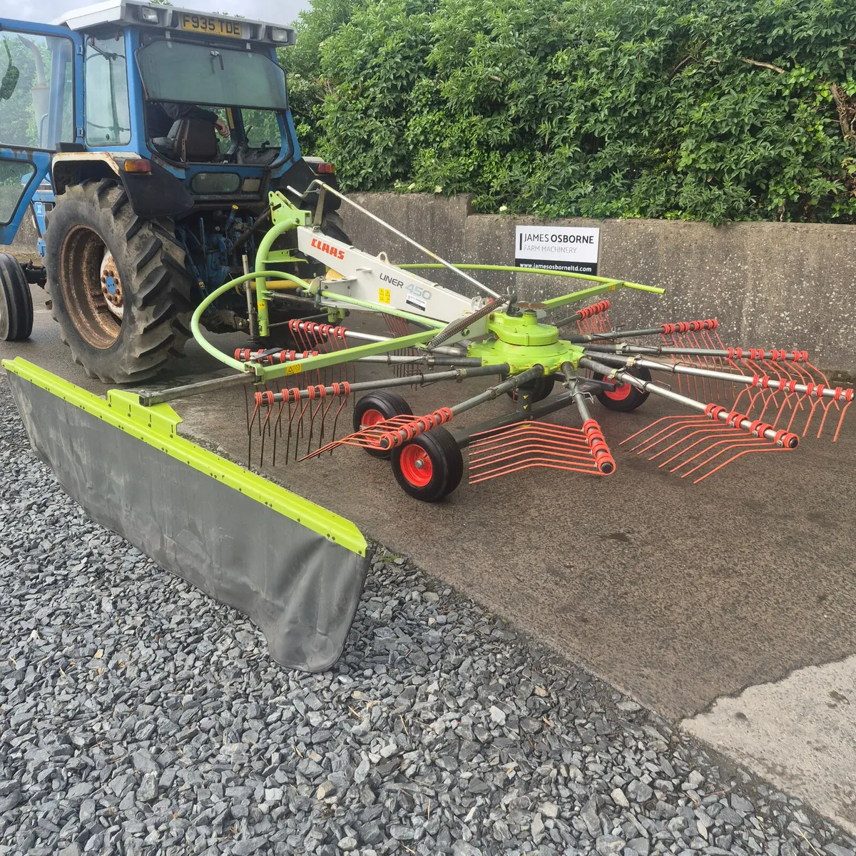 Claas Liner 450 Rake - Image 3