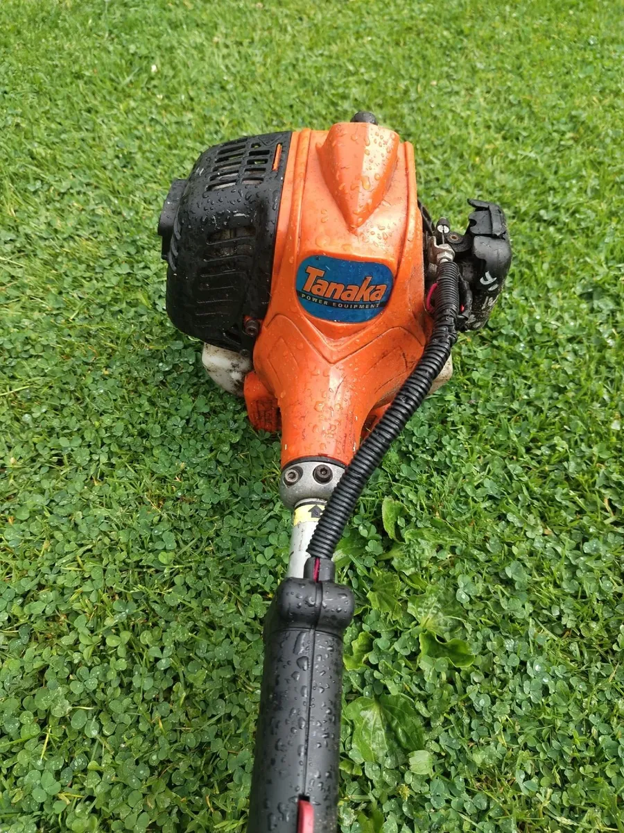 Long reach hedge trimmer - Image 2