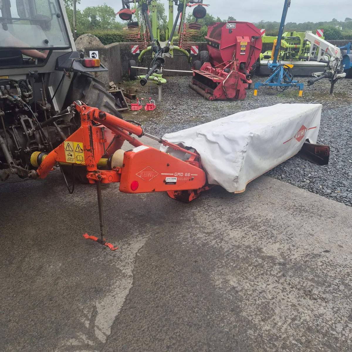 Kuhn GMD 66 Mower - Image 3