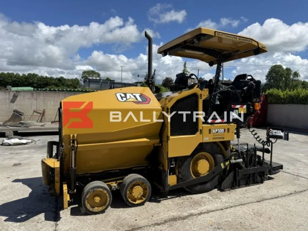 CAT AP300 Asphalt Paver  (2024 – 308 Paving Hours) - Image 4