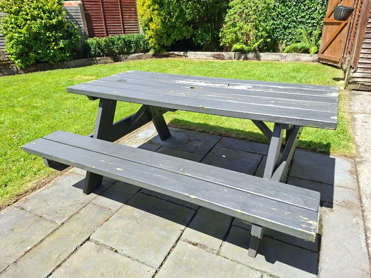 Picnic Table - Image 3