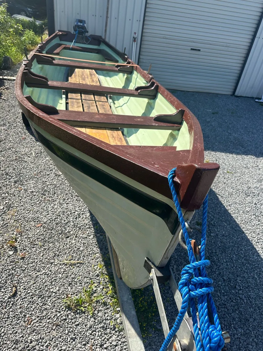 Sheelin 19 ft lake boat & Yamaha engine - Image 2