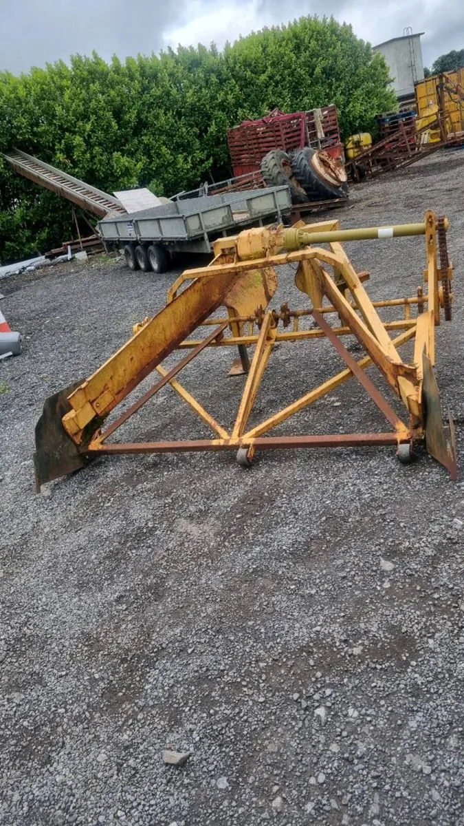 Turf turner - Image 1