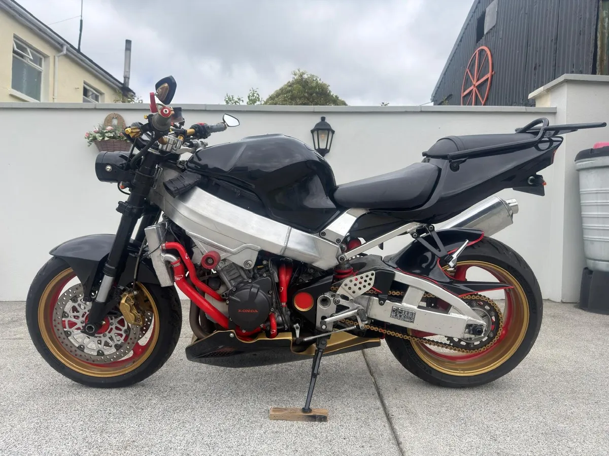 Motorcycle - Image 1