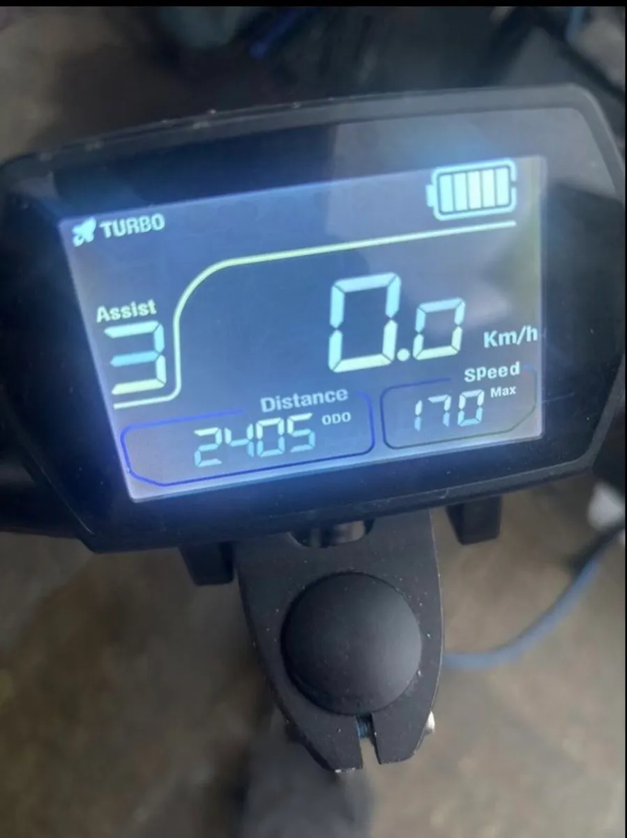 Kugoo g2 Pro Electric Scooter - Image 2