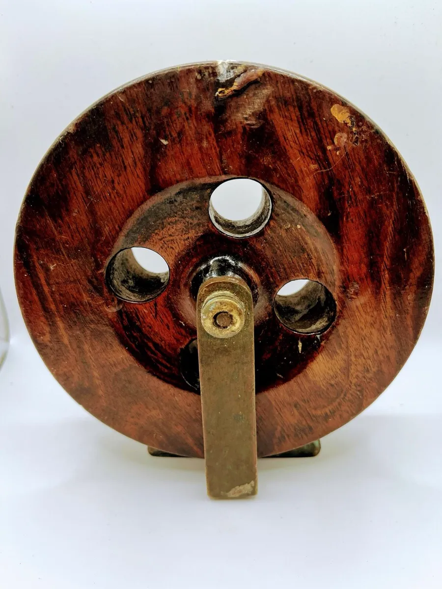Antique fishing reel - Image 2