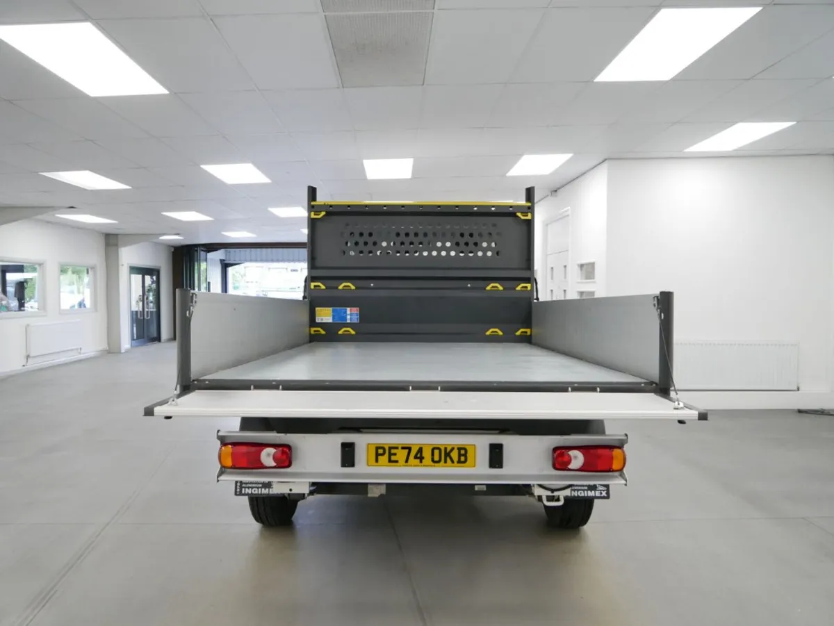 2024 Peugeot Boxer Dropside Van - Image 3