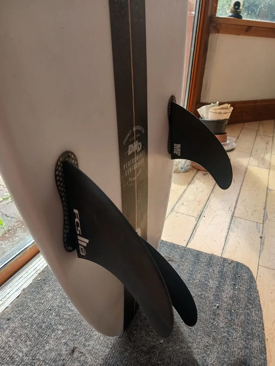 DHD Surfboard - Image 4