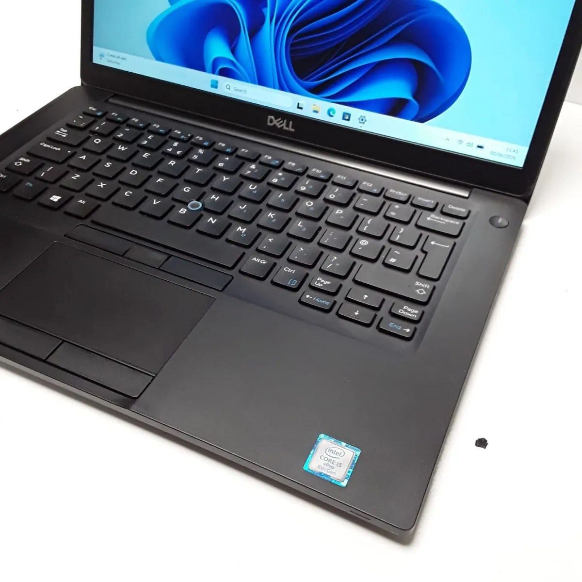 Dell Latitude 7490 | Intel Core i5-8350U | 16GB - Image 2