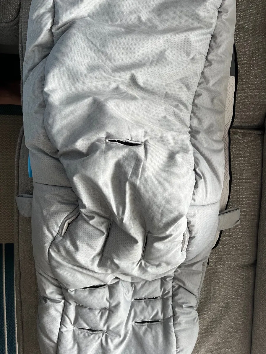 Uppababy footmuff - Image 2