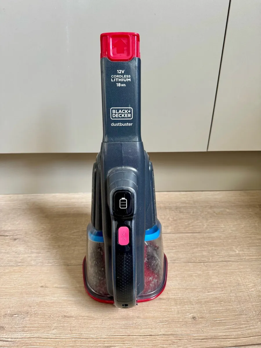 Black & Decker Cordless Vacuum - Image 1