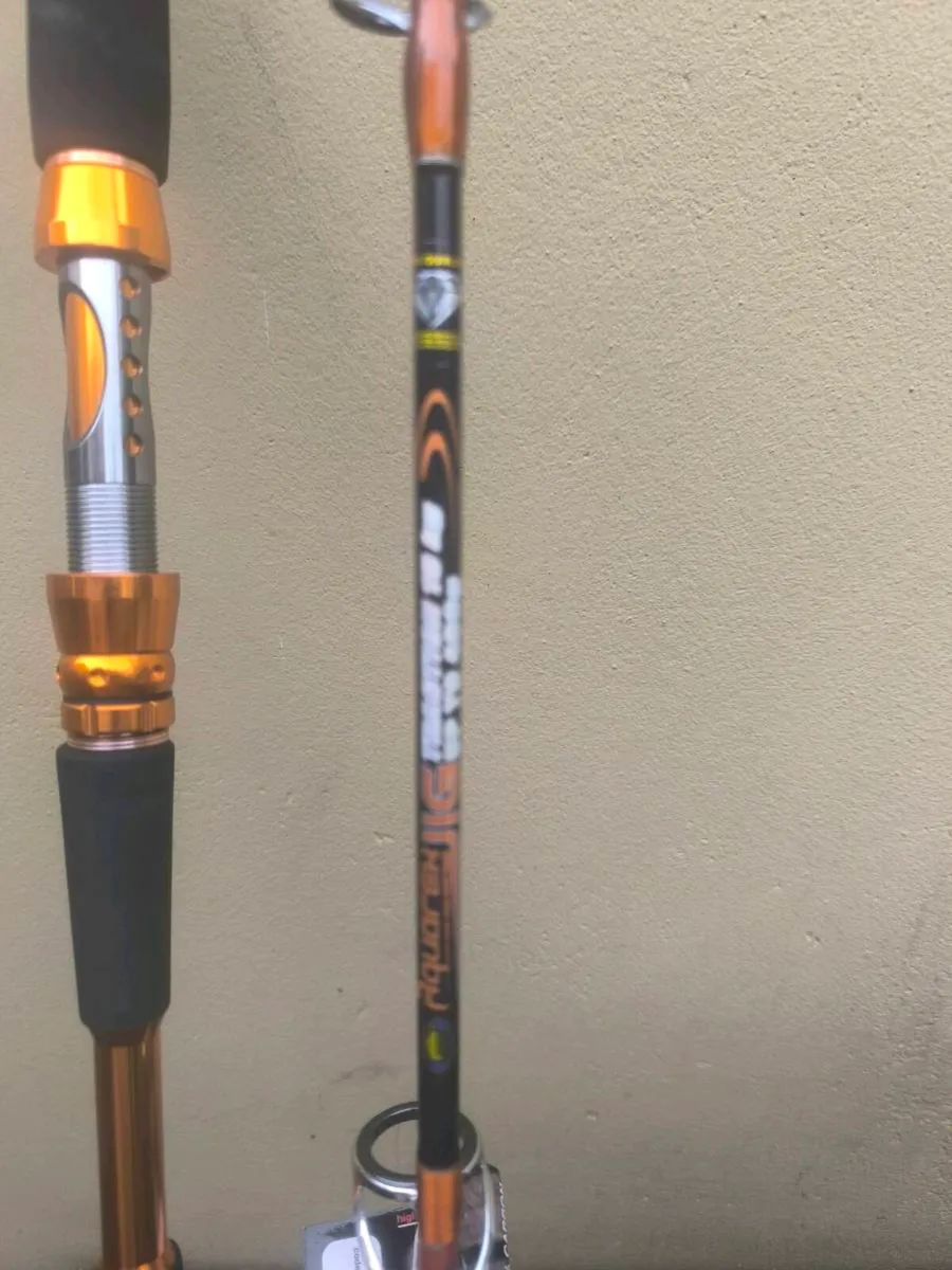 Aquarex traction 2 piece boat rod - Image 2