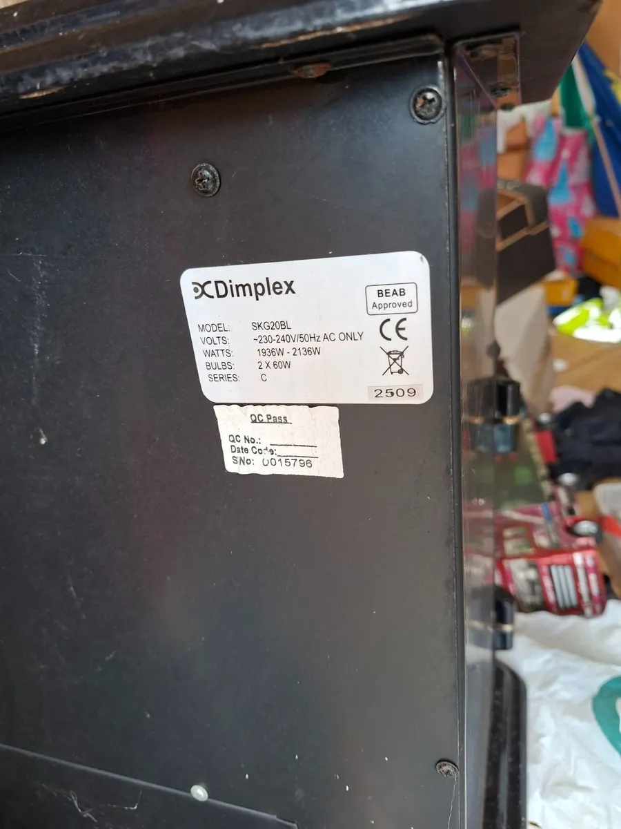 Dmplex electric stove - Image 3