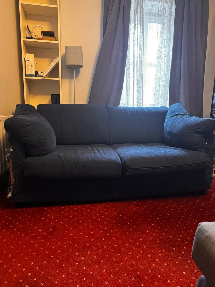 Couch (Free)