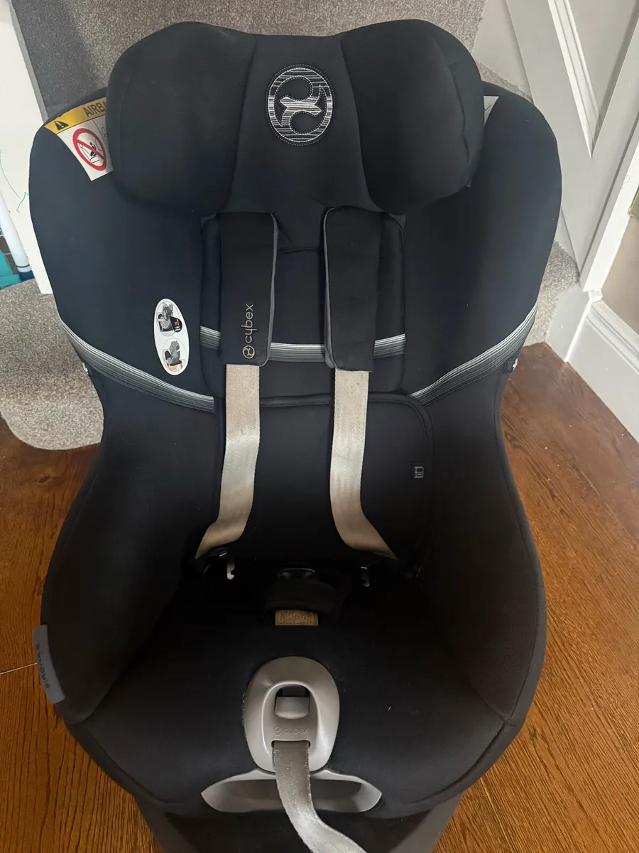 Cybex Car Seat - Image 2