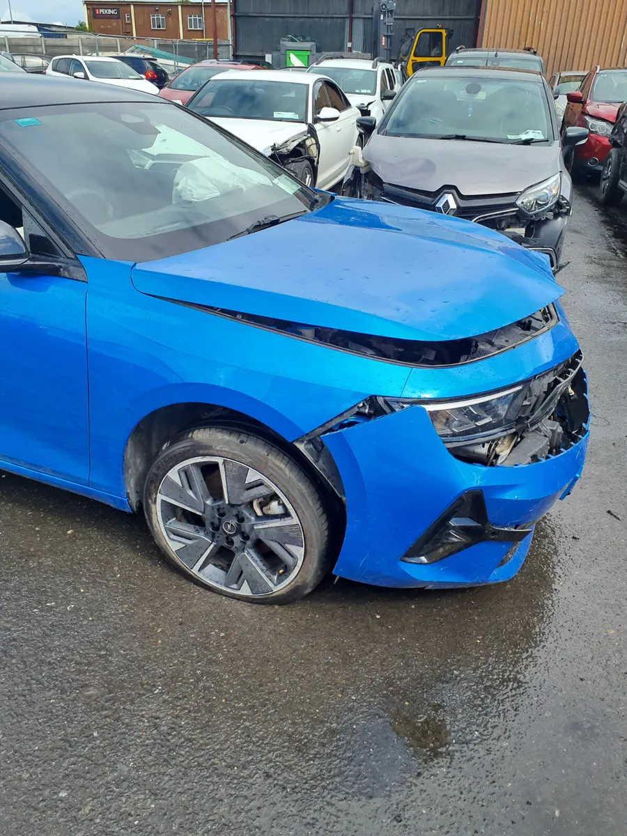 Opel Astra 2024 fully Electric 56,000 km - Image 3