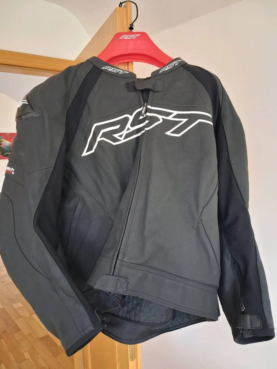 RST leather jacket - Image 1