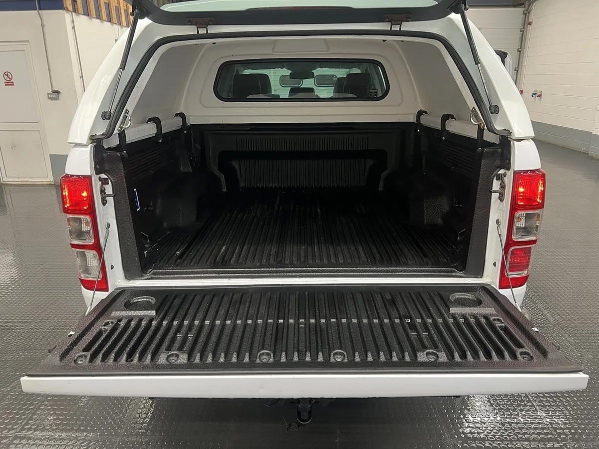 2023 Ford Ranger Pickup Van - Image 2