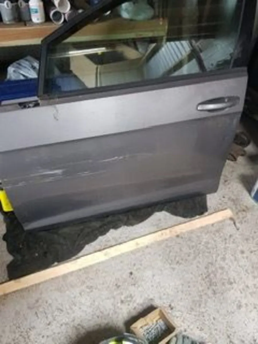 Mark 7 VW Golf Rr. Tailgate, Pass Fr. & Rr. Door - Image 3