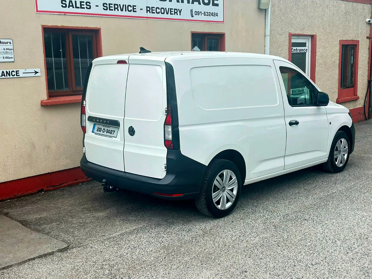 Volkswagen Caddy 2021 - Image 4