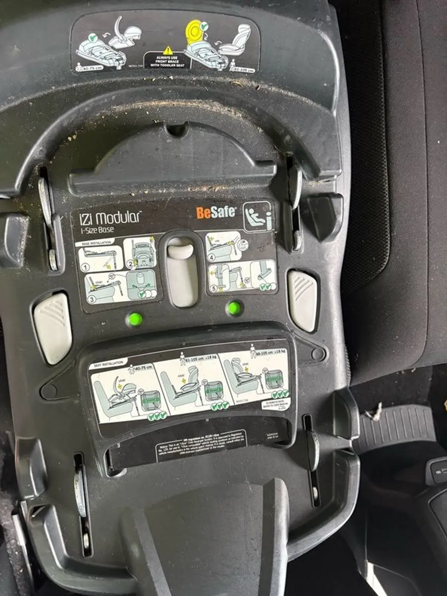 BeSafe Infant car seat and isofix base - Image 3
