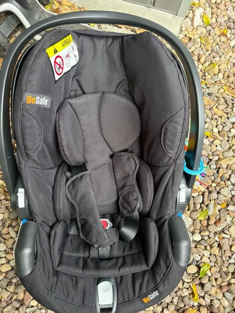 BeSafe Infant car seat and isofix base - Image 4