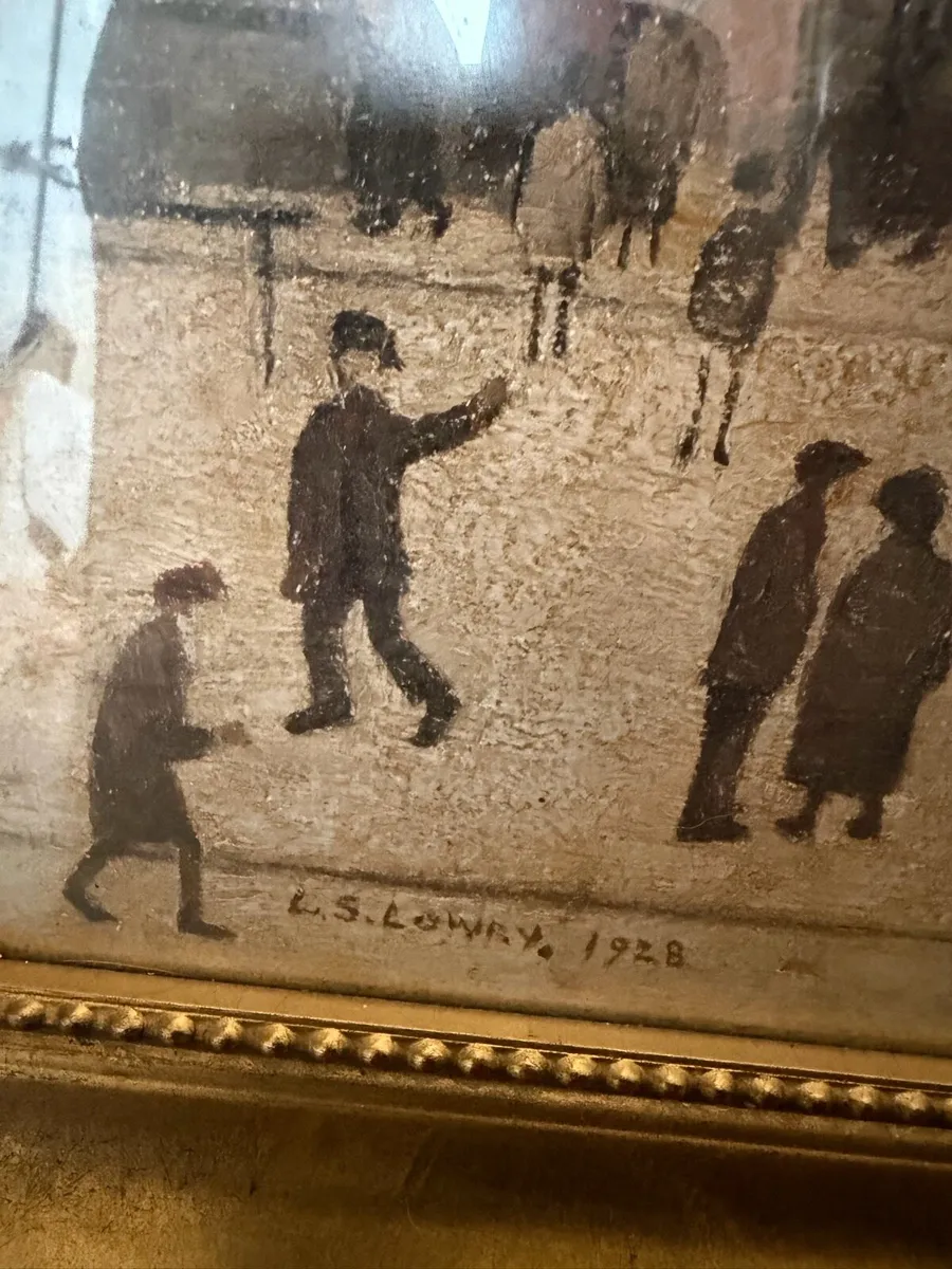 CS Lowry Print in gilt frame - Image 2