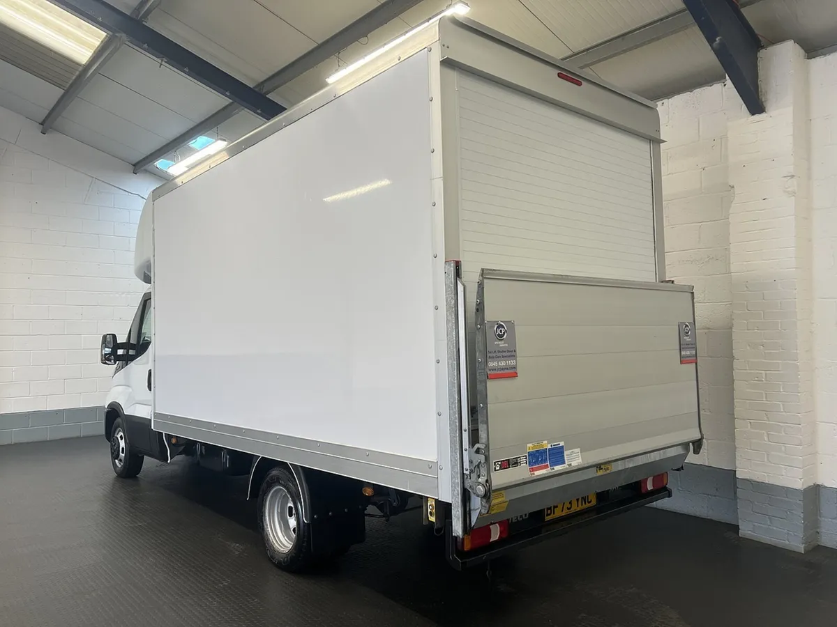 2023 Iveco Daily Luton Box Van - Image 4