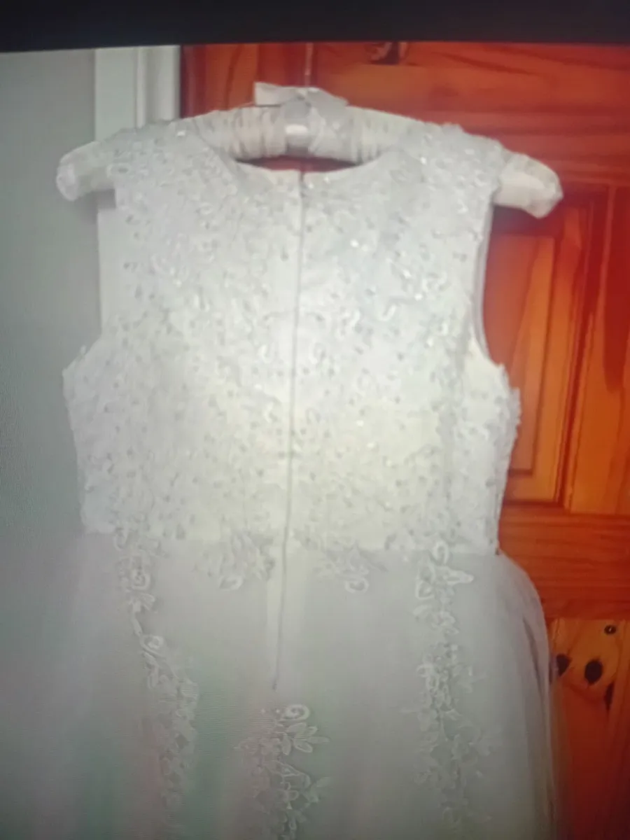 Communion dress - Image 4