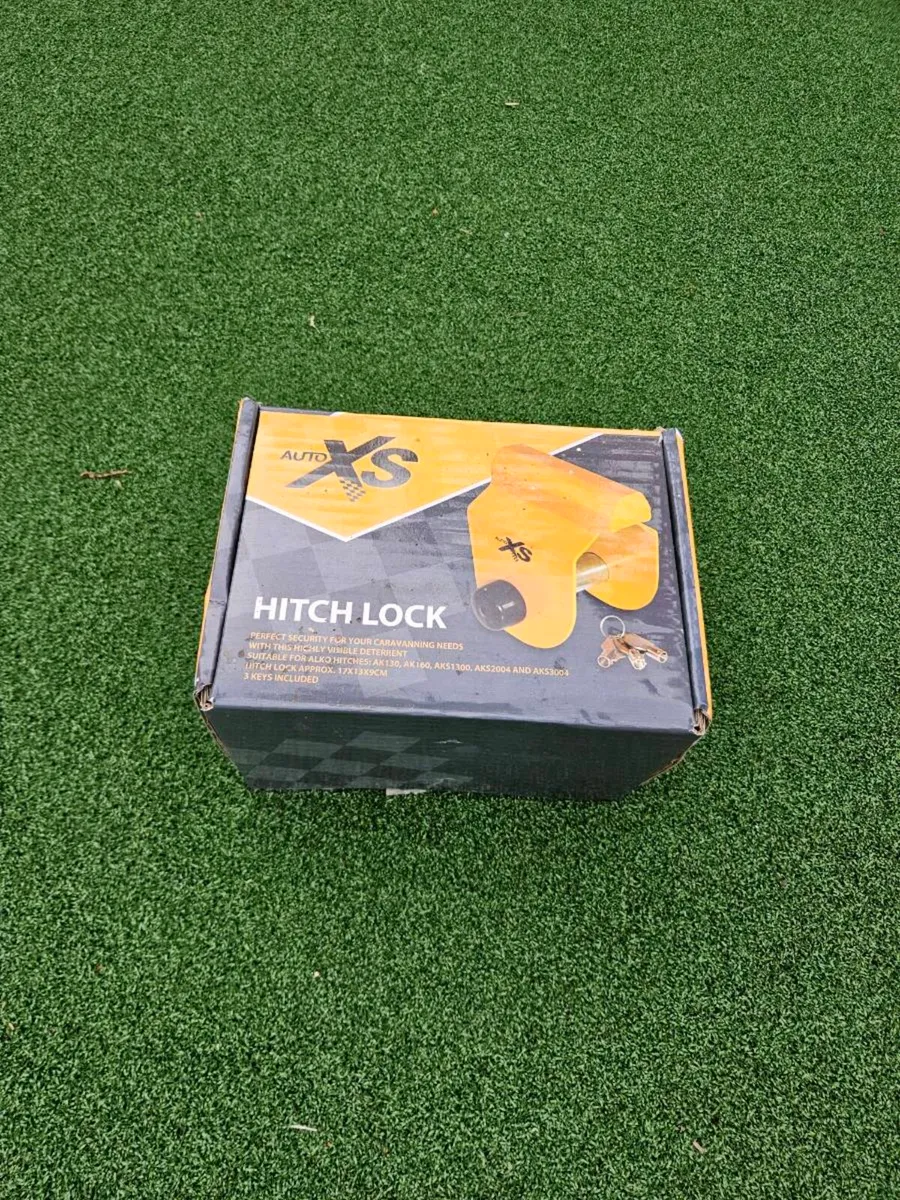 Trainer Hitch Lock