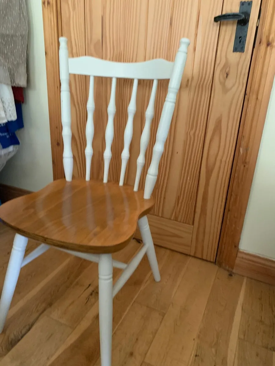 Kitchen chairs - Image 4