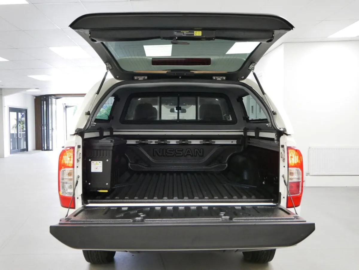 2021 Nissan Navara PickUp Van - Image 2