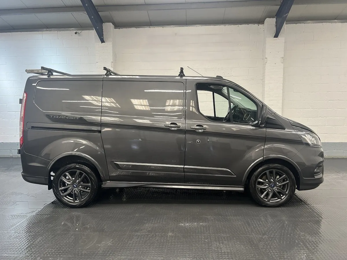 2022 Ford Transit Custom Panel Van - Image 1
