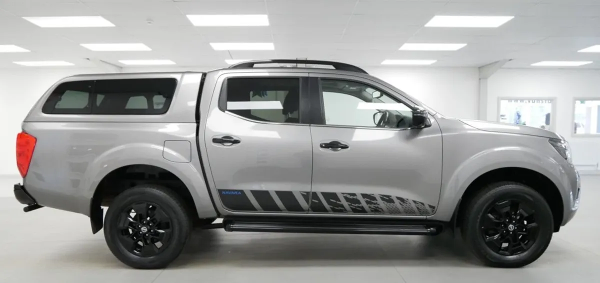 2021 Nissan Navara PickUp Van - Image 1