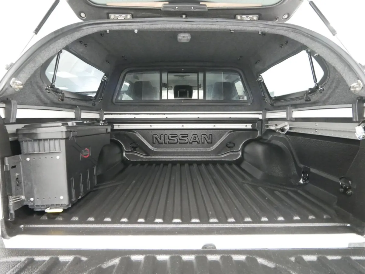 2021 Nissan Navara PickUp Van - Image 3