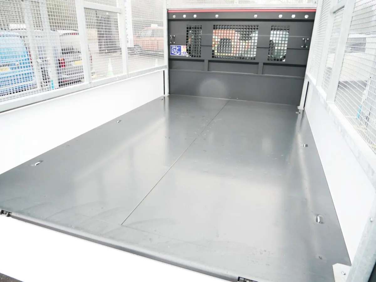 2025 Ford Transit Tipper Van - Image 4