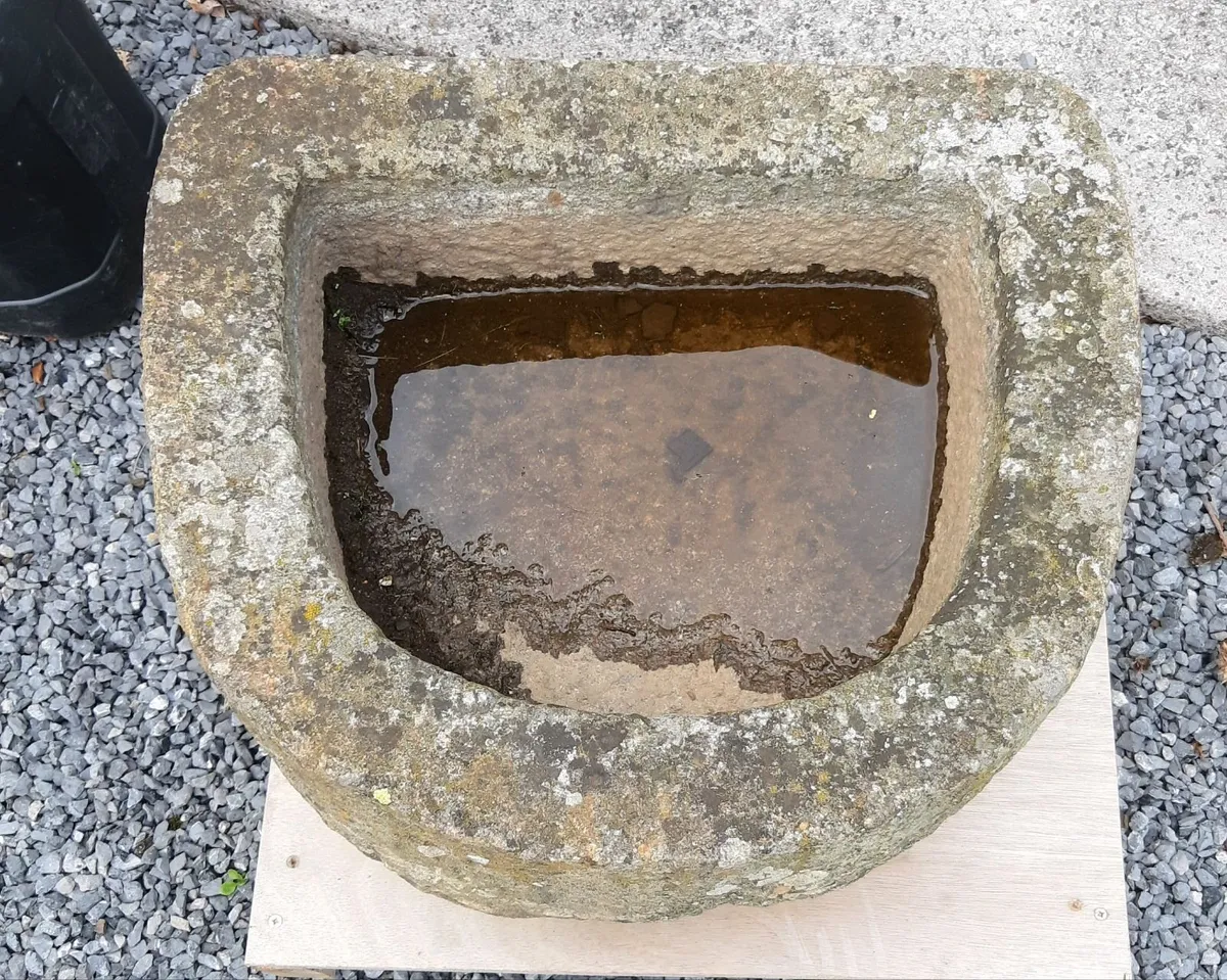 Granite planter - Image 4