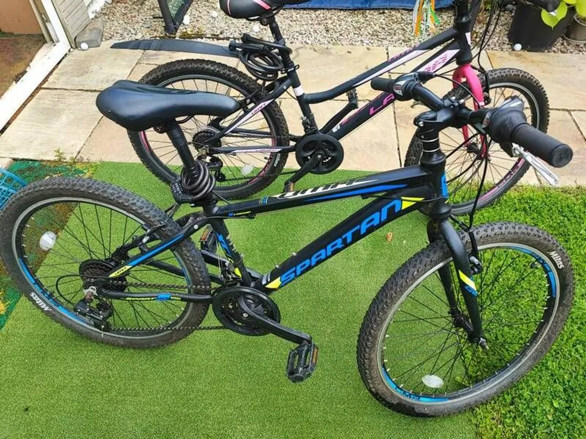 Children's Bicycle x 2 - Image 4