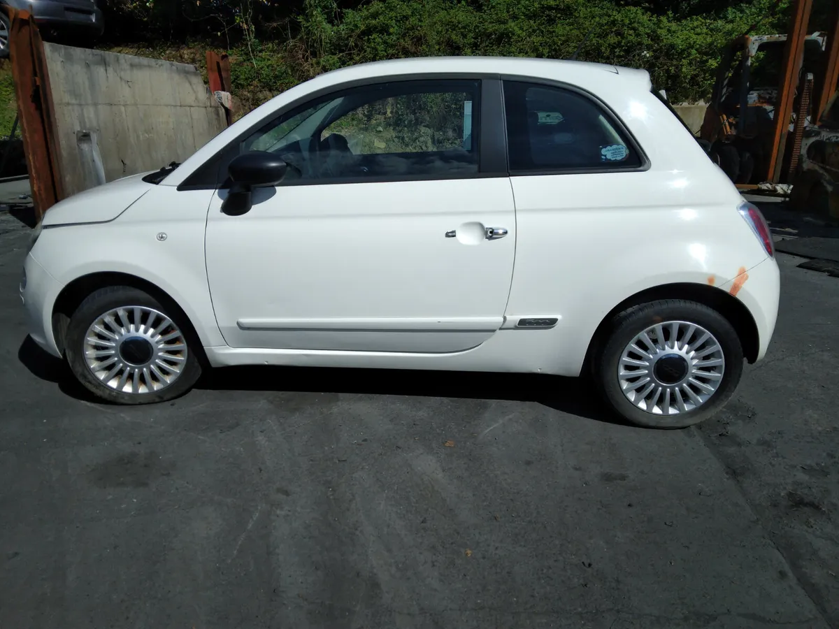 2011 Fiat 500 For Breaking/Dismantling - Image 2