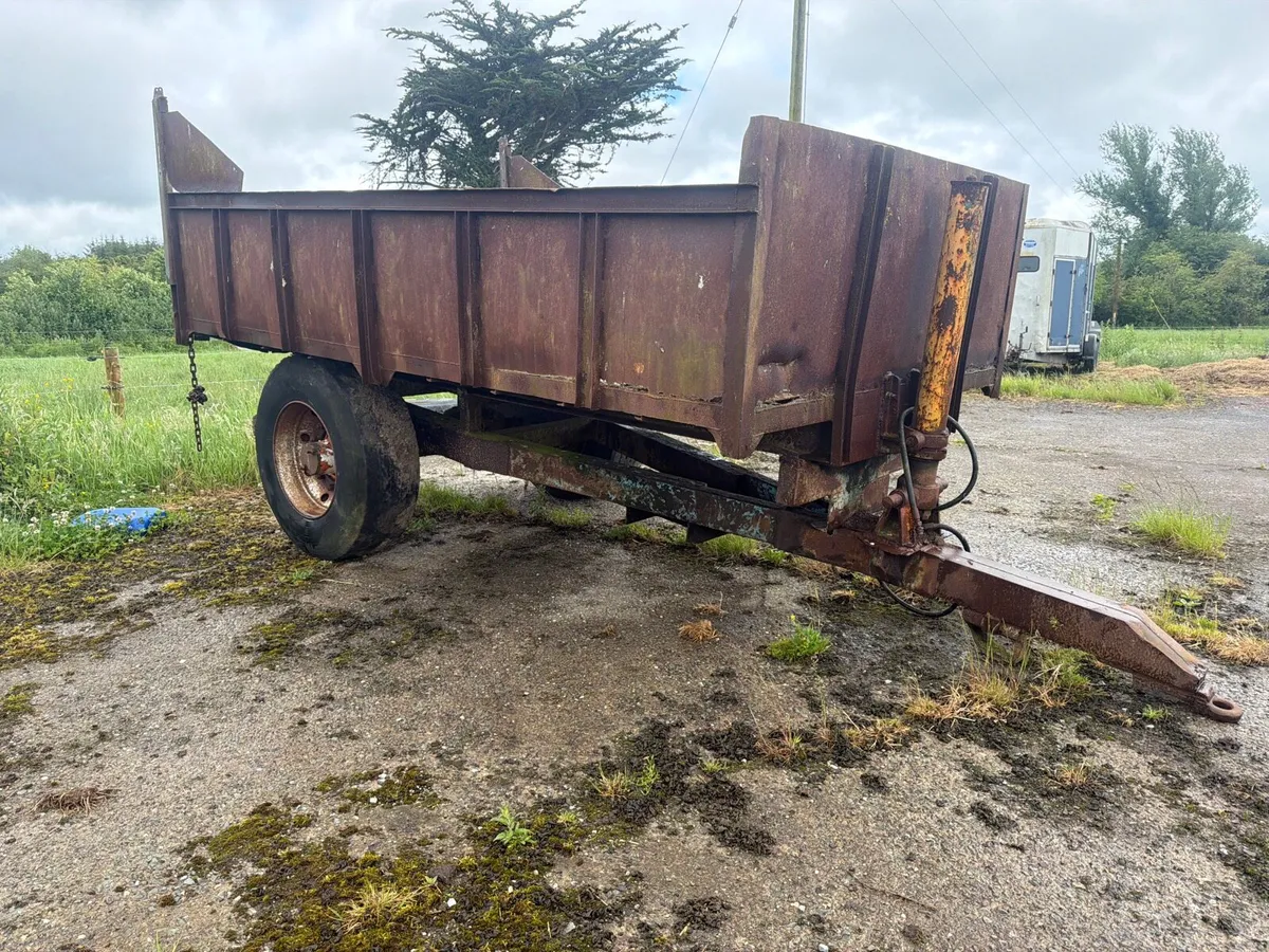Tipping trailer - Image 2