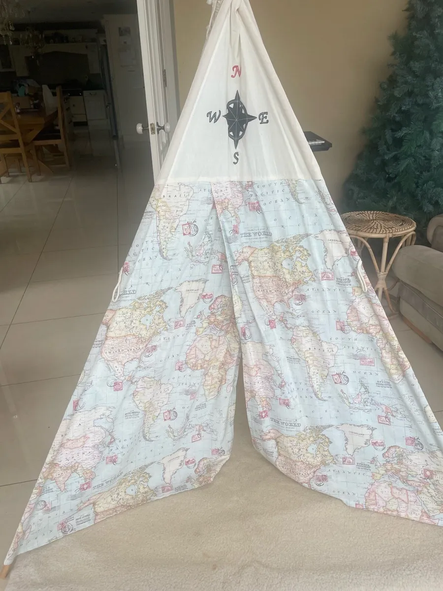 Children’s tee pee tent - Image 1