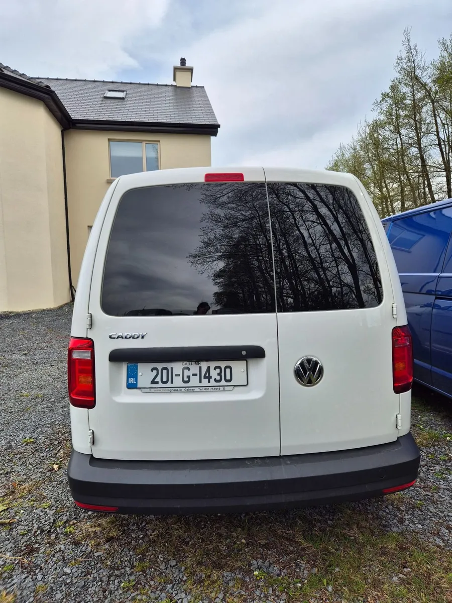 Volkswagen Caddy 2020 - Image 2
