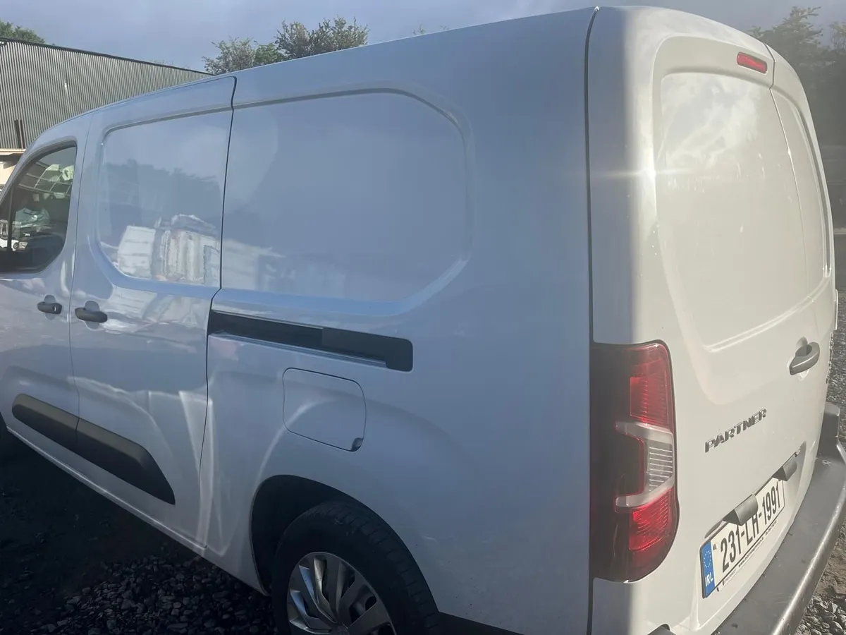 Peugeot Partner 2023 - Image 4