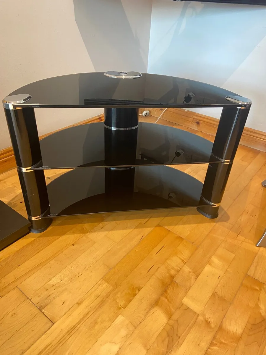 Tv table