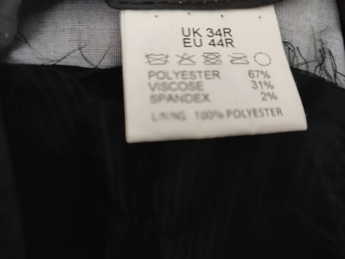 Black  Suit - Image 2
