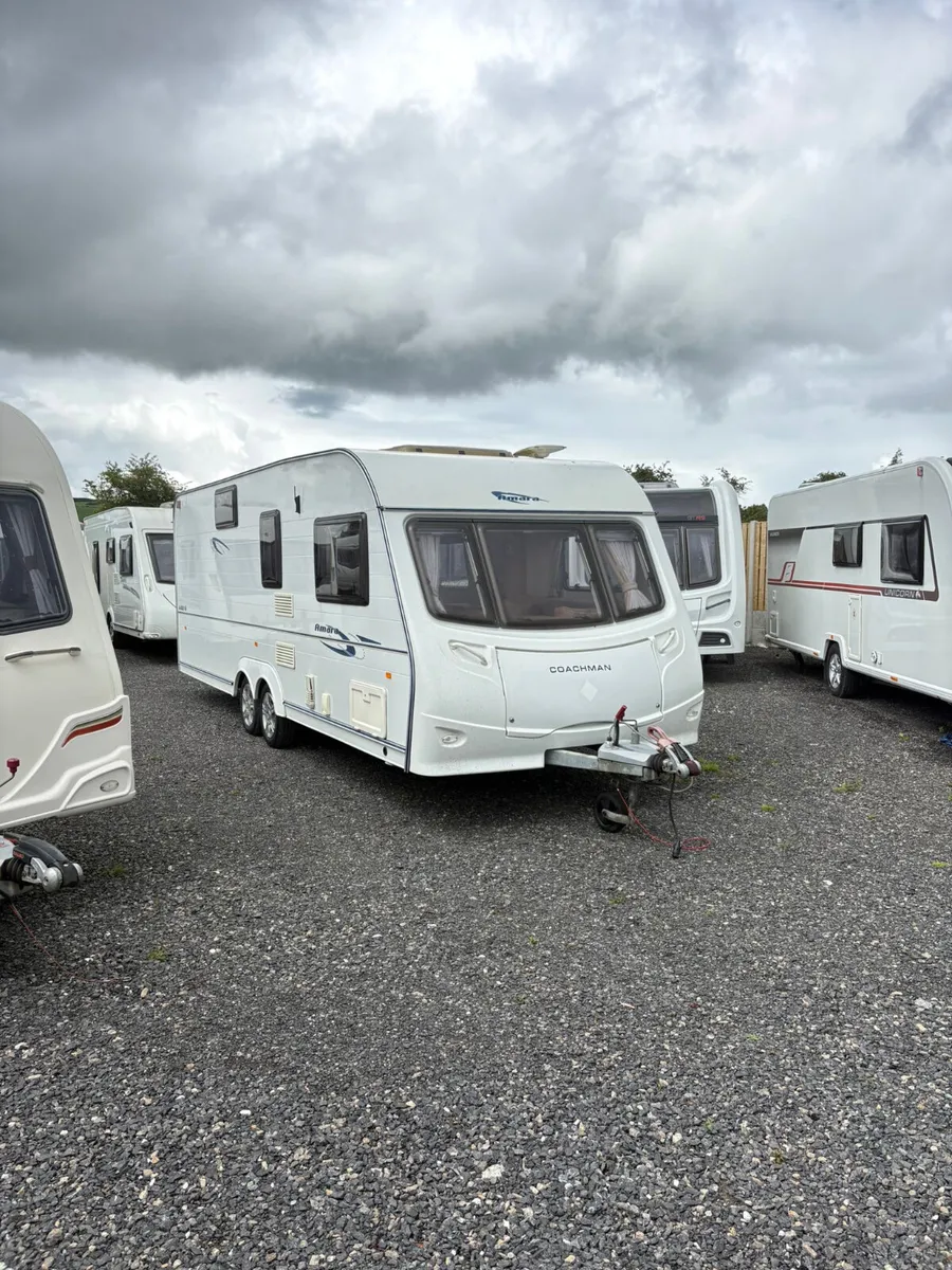 Coachman 6 Berth Fixed Bunkbed Caravan - Image 2