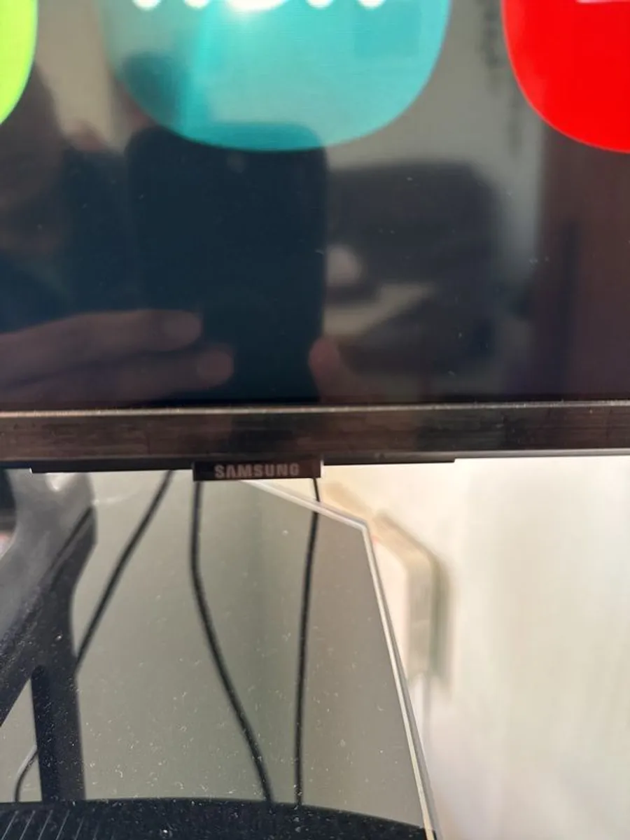 TV  Samsung 50 inch Crystal UHD 4K - Image 4