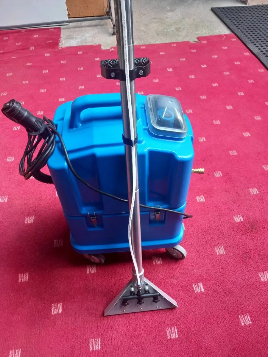 Carpet vleaming machine - Image 4