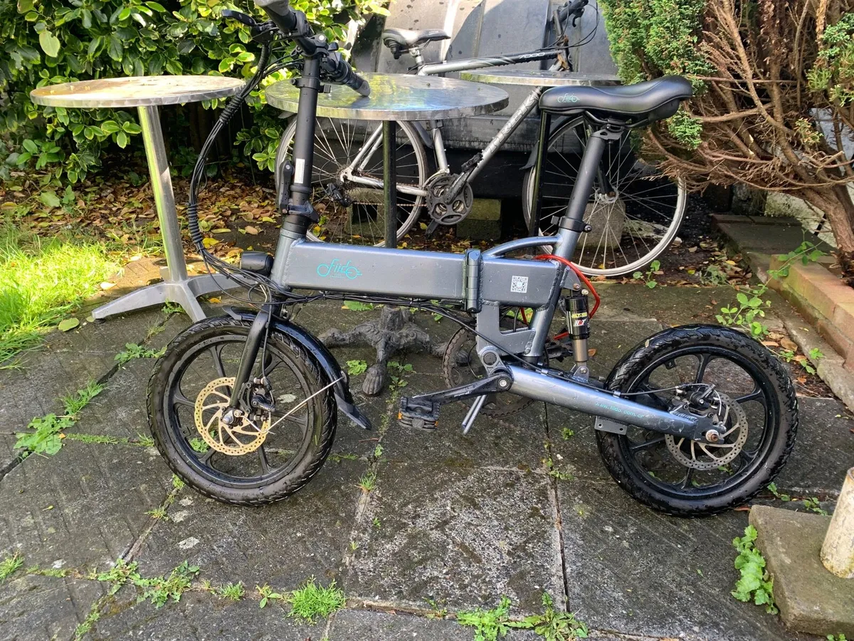 Electric bike - Image 2
